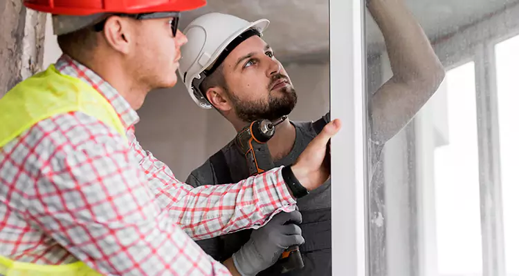 Vertical Crank Out Windows Repair in Gainesville, FL